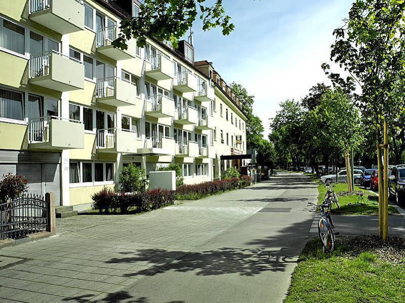 Frederics Muenchen City Olympiapark Buitenkant foto